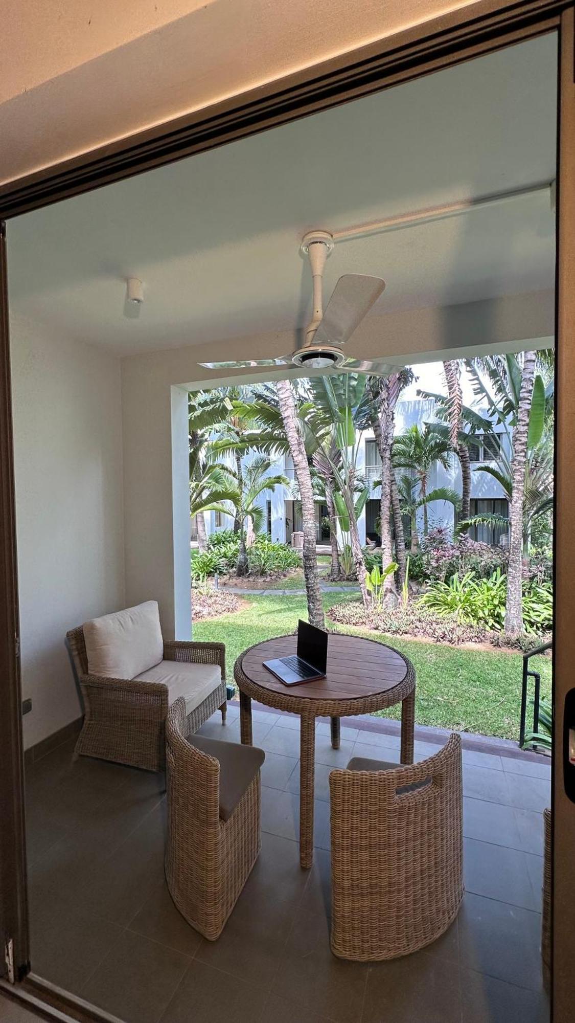 The Beach Residence Cap Malheureux Exterior photo